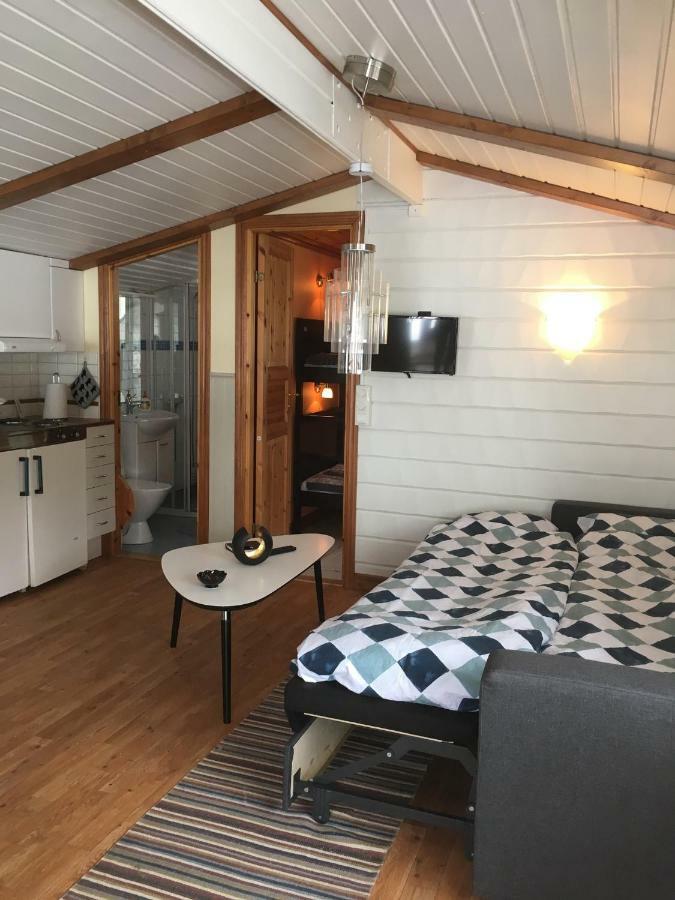 Valla Stuga Kristinehamn Exterior photo